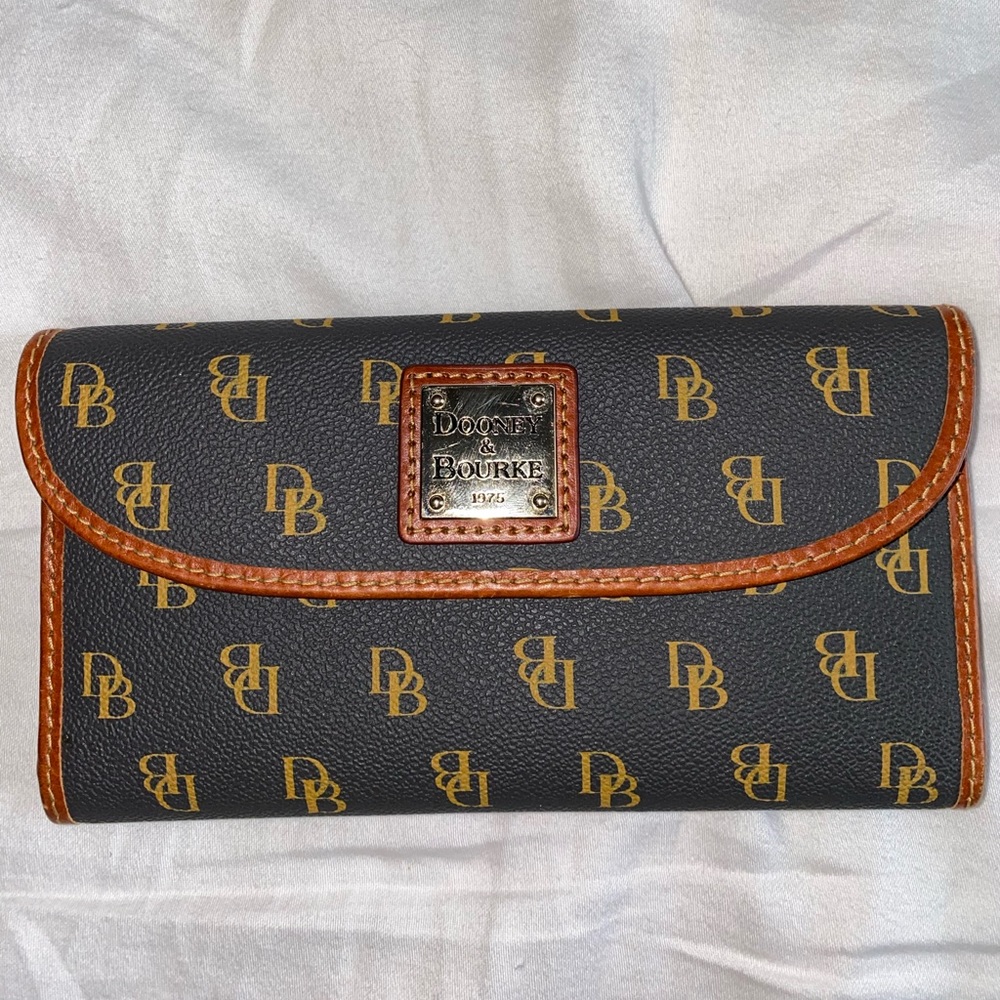 Dooney & Bourke Leather Wallet